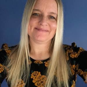 Meet your Posher, Lana